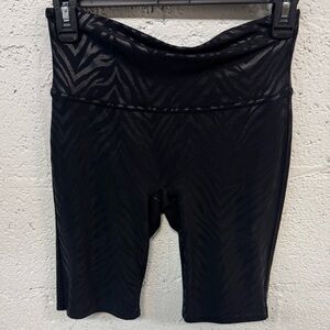 SPANX Black Patterned Women's Bike Shorts Medium